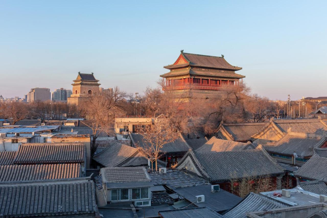 The East Hotel-Very Close To The Drum Tower,The Lama Temple,Houhai Bar Street,And The Forbidden City,There Are Many Old Beijing Traditional Hutongs Around The Hotel ,Experience The Culture Of Old Beijing Hutongs,Near Exit A Of Shichahai On Metro Line Екстер'єр фото